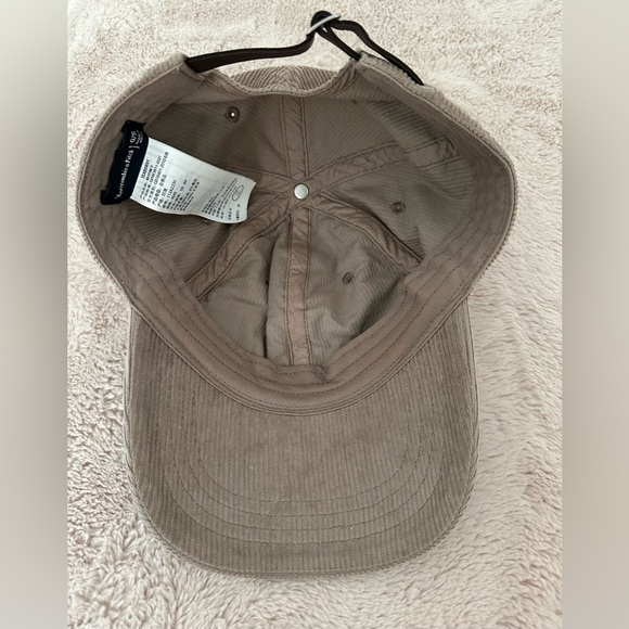 Abercrombie & Fitch Brown Corduroy Baseball Hat - Picture 5 of 6